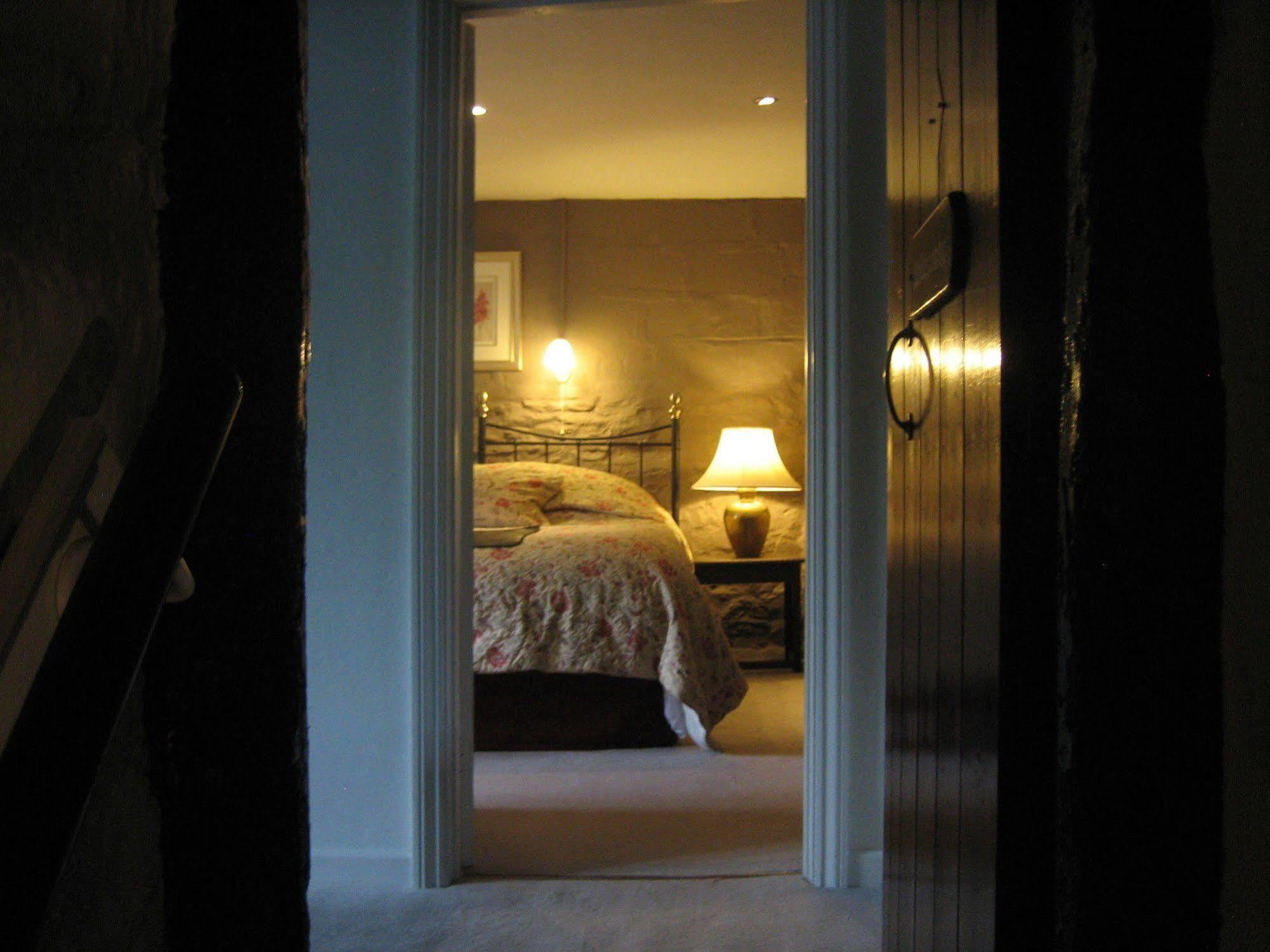 The Oxenham Arms Hotel Devon South Zeal Εξωτερικό φωτογραφία